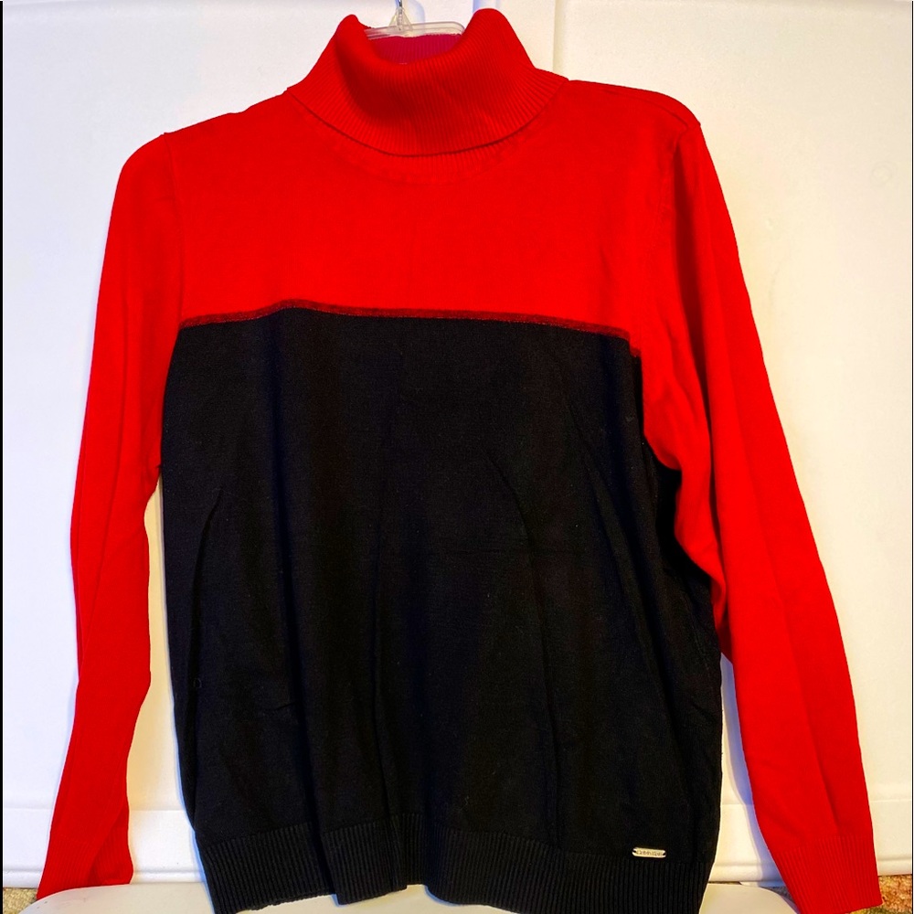Calvin Klein Turtle neck